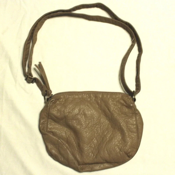 Bueno Tan Crossbody Bag - Picture 2 of 4